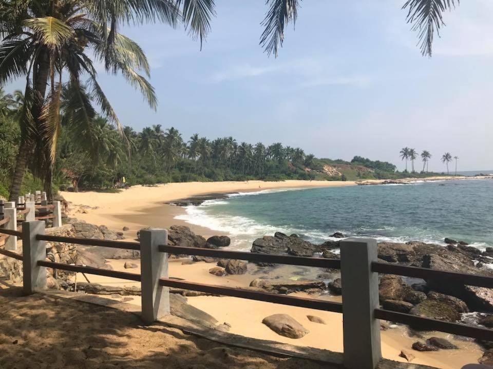 Hiru Villa Tangalle Chambre photo
